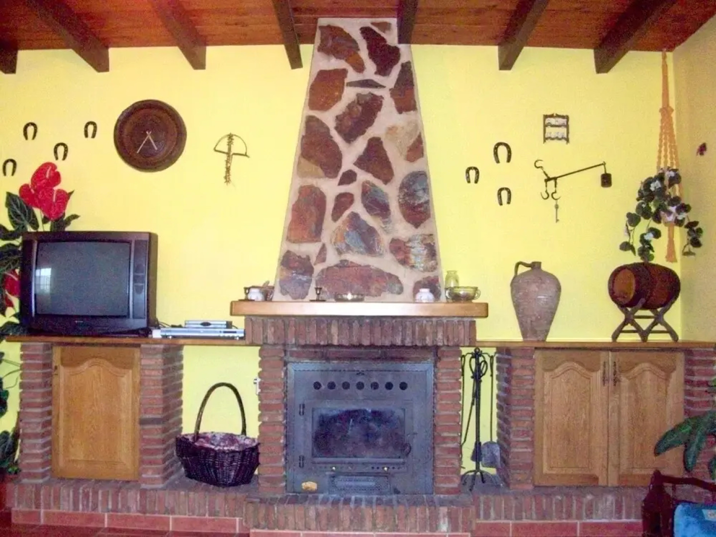 Villa With 5 Bedrooms in Almáchar, With Wonderful Mountain View, Priva