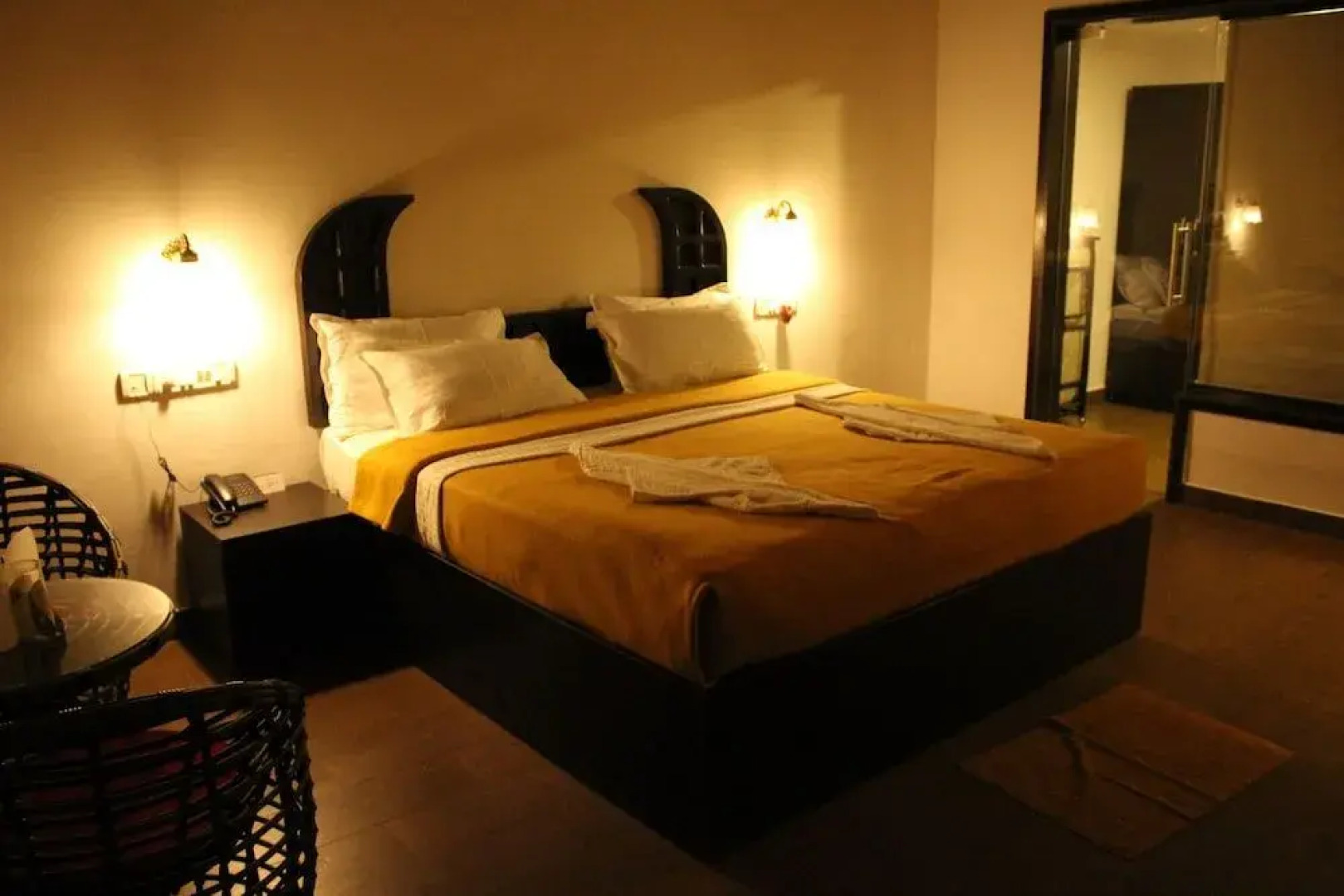 Shangri La Jungle Resort