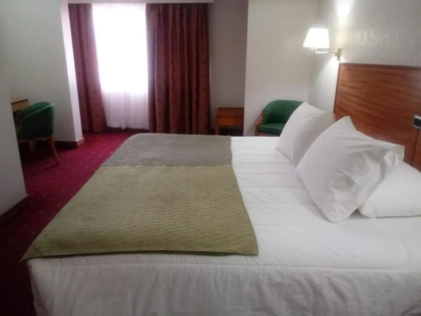 Hotel Gavina Express