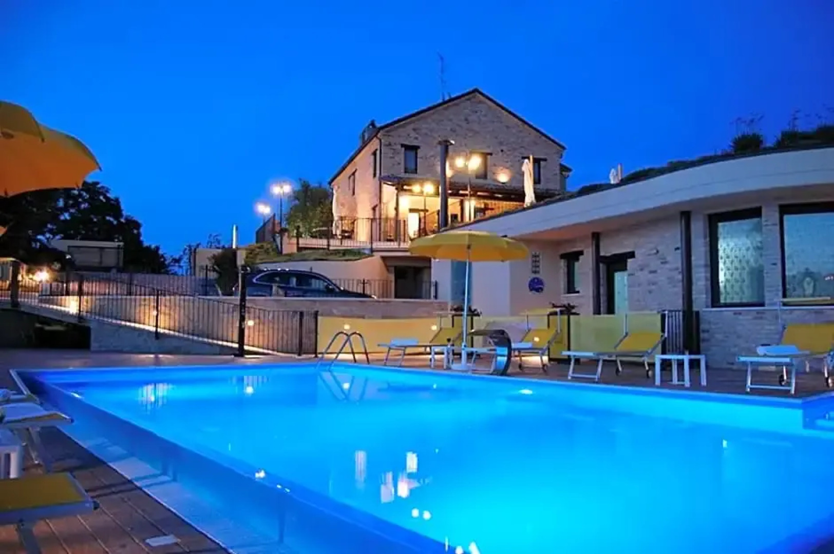 La Tana Dei Leoni B&B