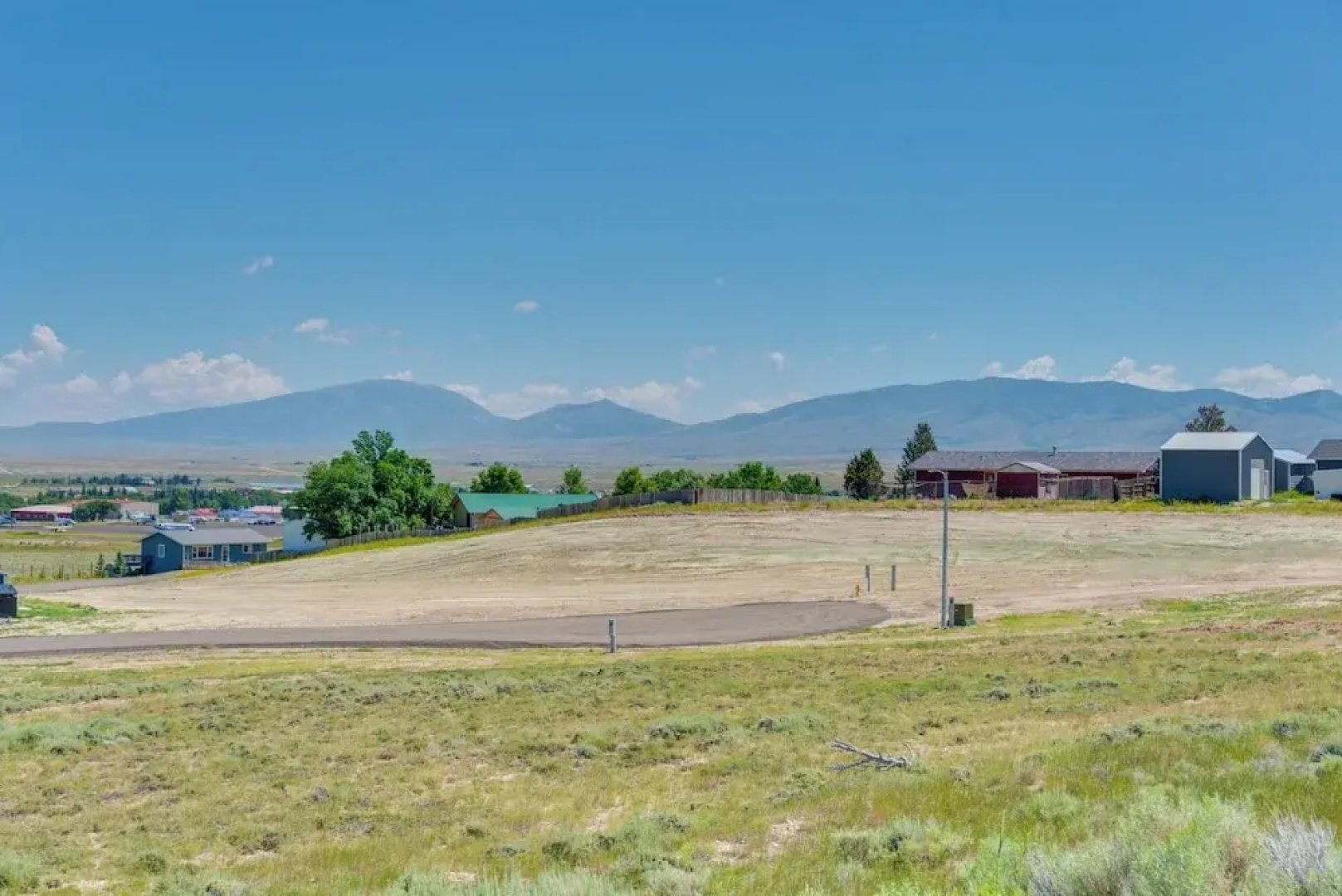 Bright Wyoming Retreat w/ Deck & Mountain Views!