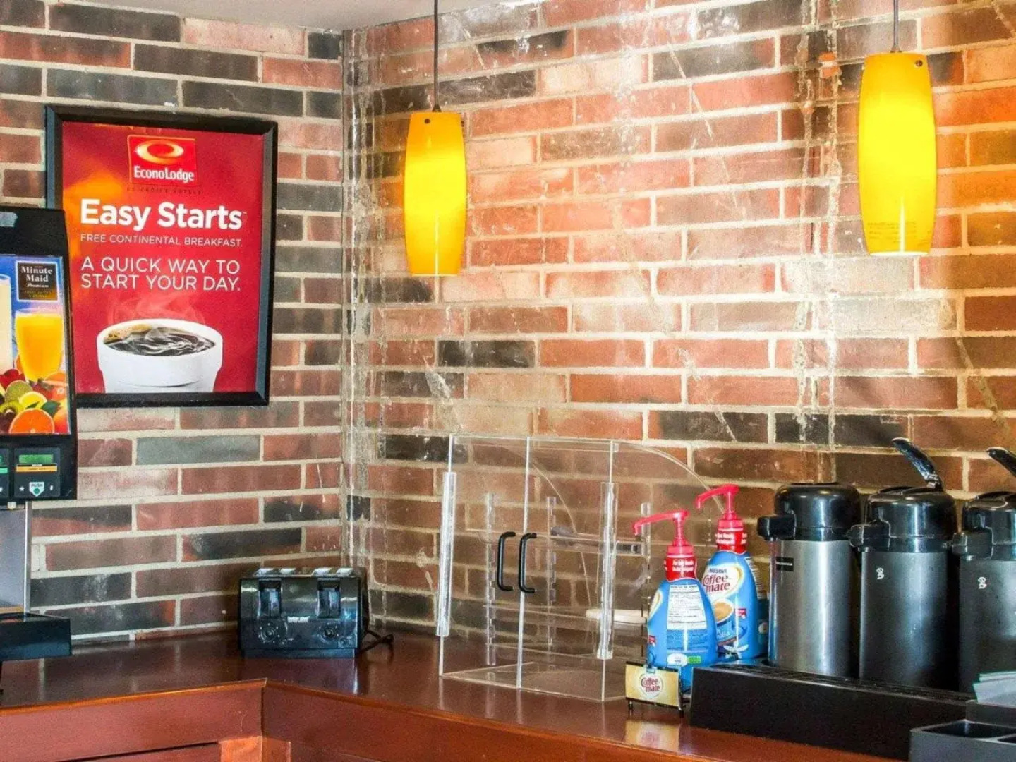 Отель Econo Lodge Warrensville Heights