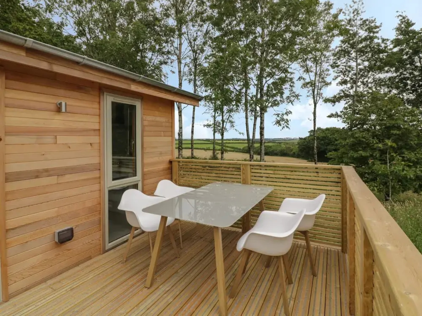 18 Meadow Retreat