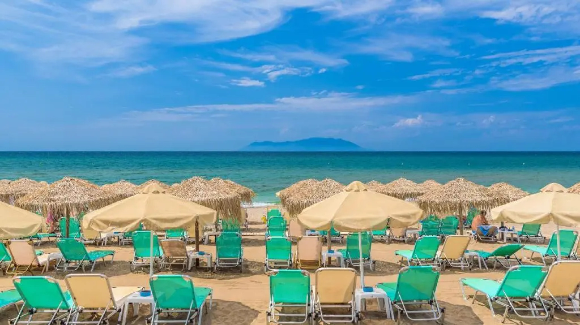 Sergios Apartments 4