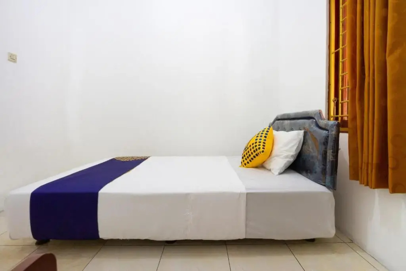 SPOT ON 2891 999 Guest House