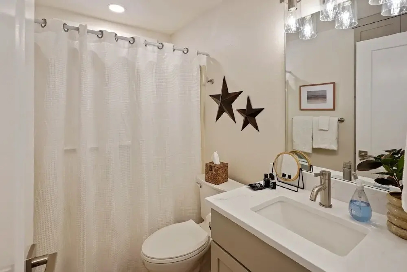 8 Quartz Mountain 3 Bedroom Home by Redawning