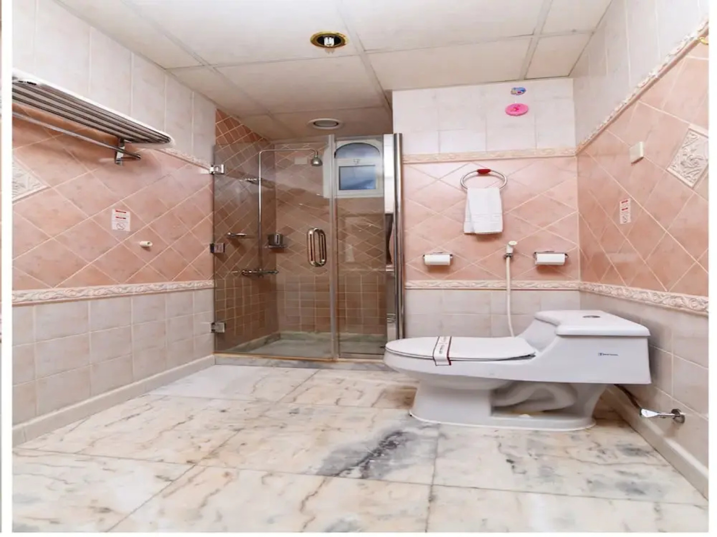 CAPITAL O 456 Almansour Grand Hotel