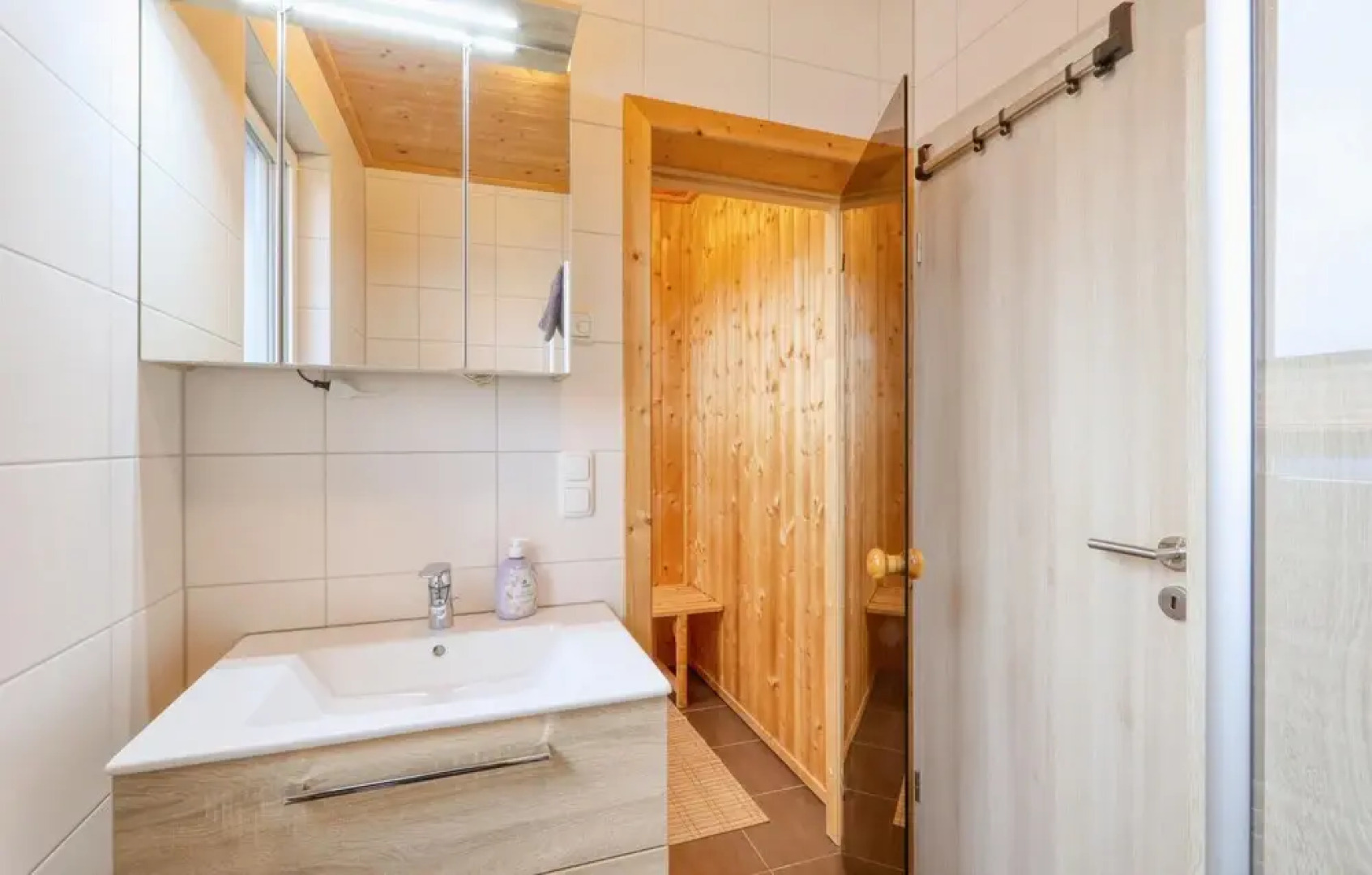 Amazing Home in Altefähr/rügen With 2 Bedrooms, Sauna and Wifi