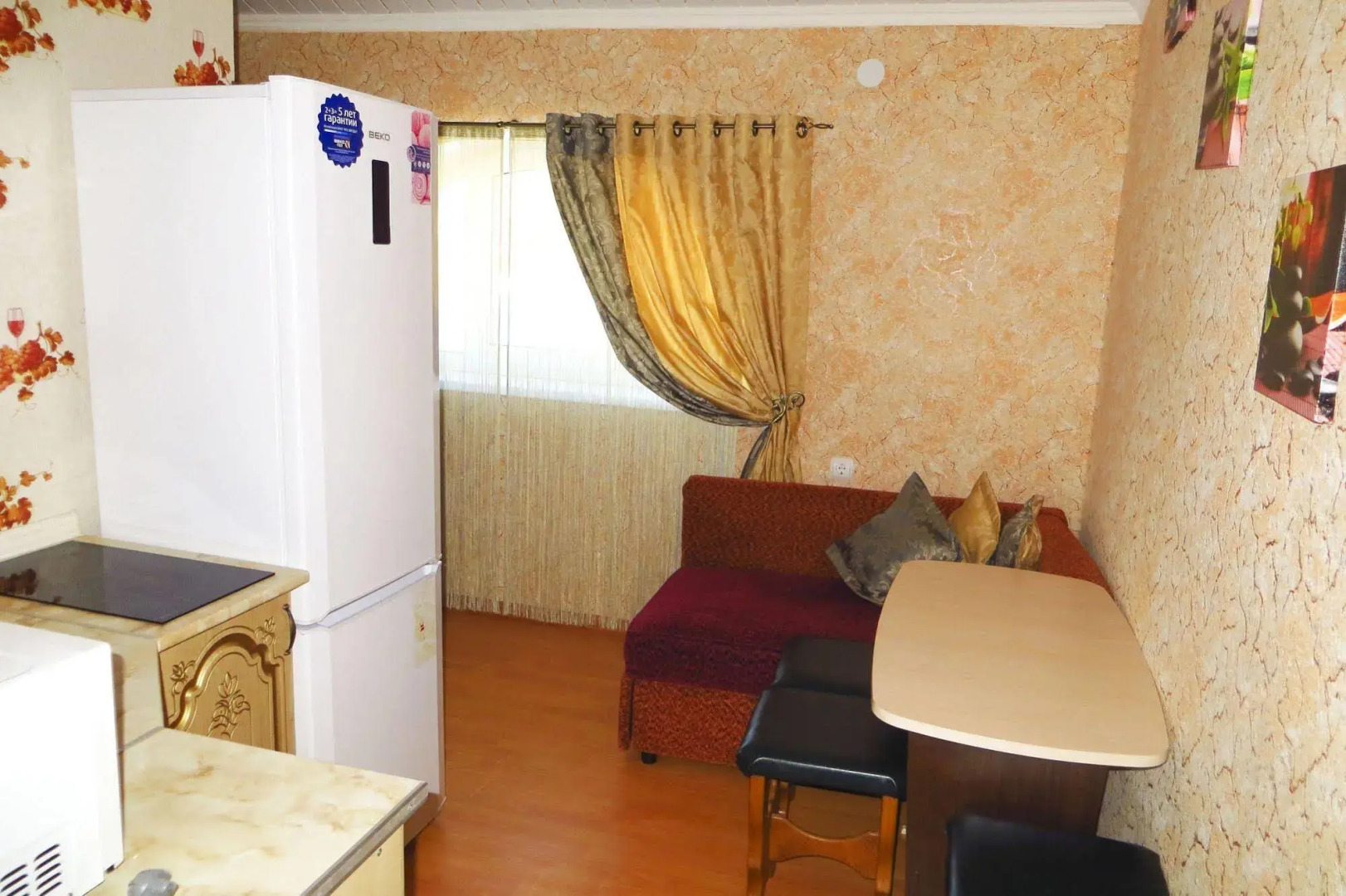 Отель Кавказ