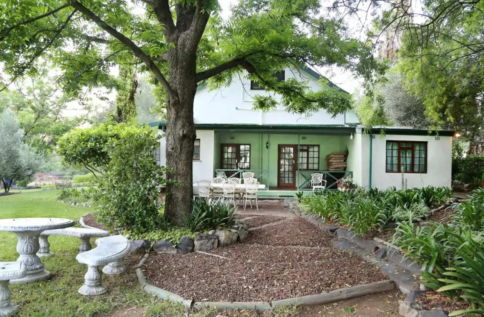 Rainbow Glen Self Catering Chalets