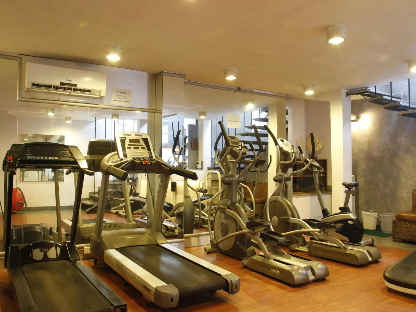 Oyo Premium Beach Road