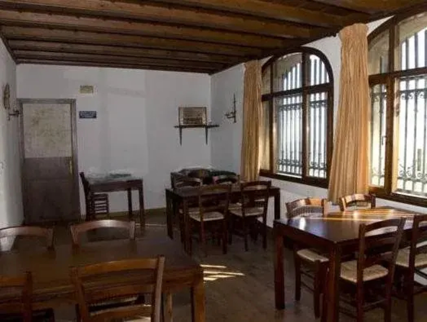 Santuari de la Salut de Sant Feliu de Pallerols