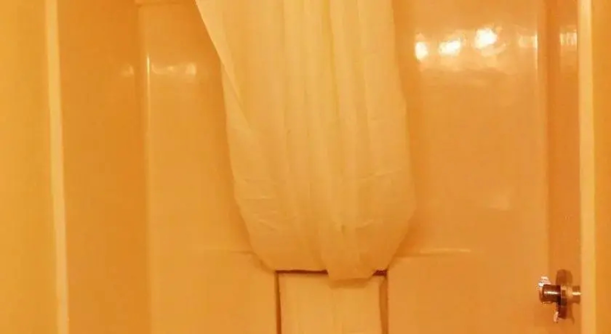 Enfirld Inn and Suites Bradley Airport