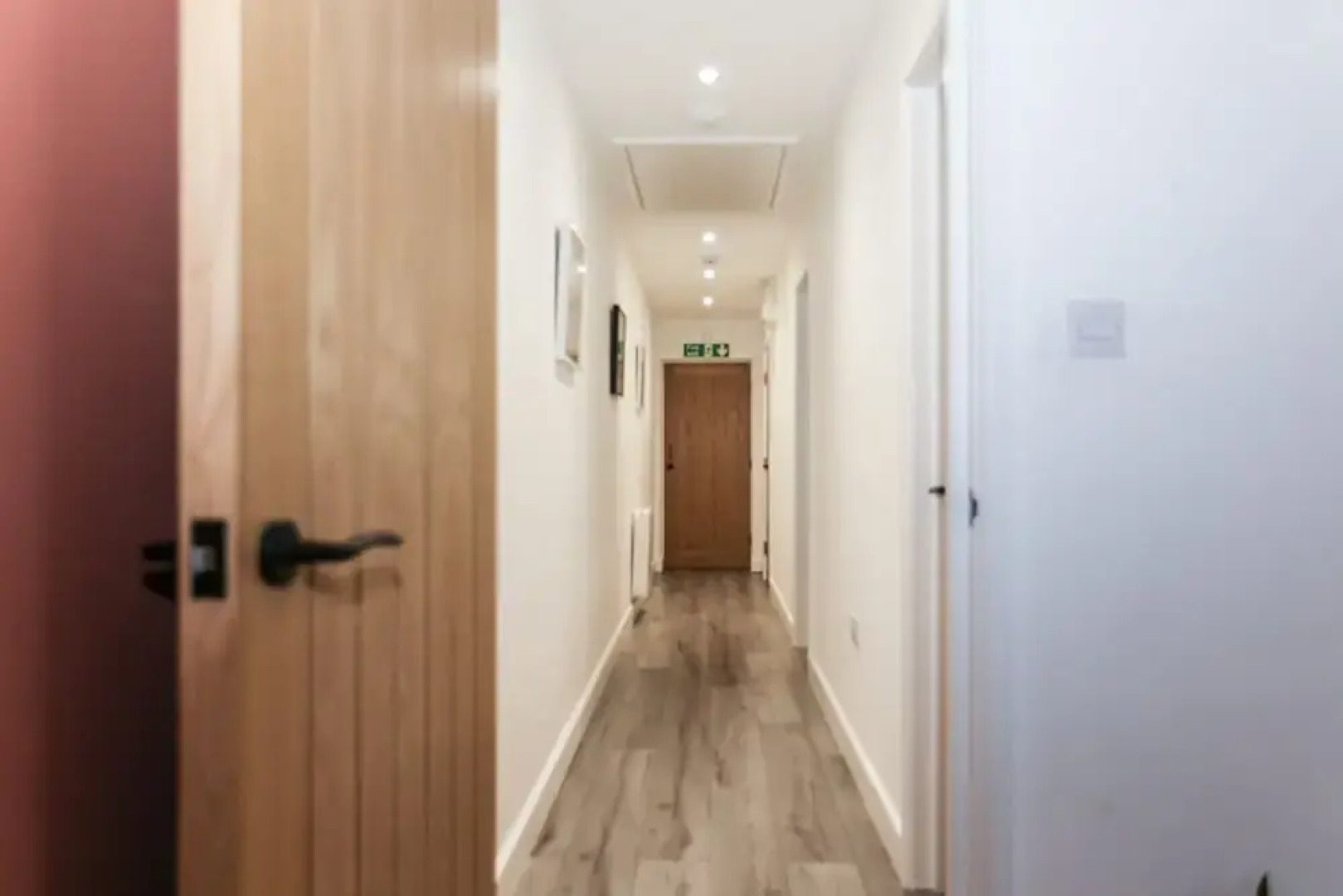 Strawberry Line, Flat 1