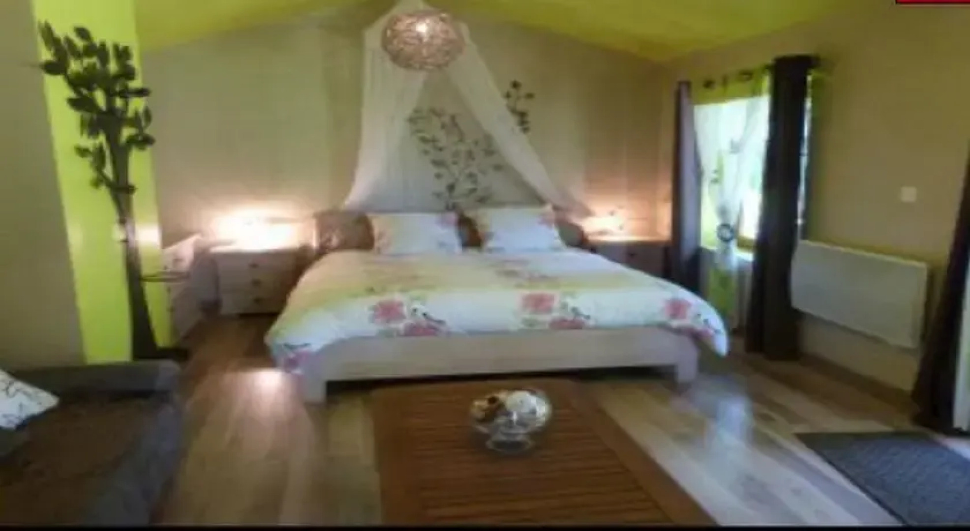 La Maison Aux Fleurs