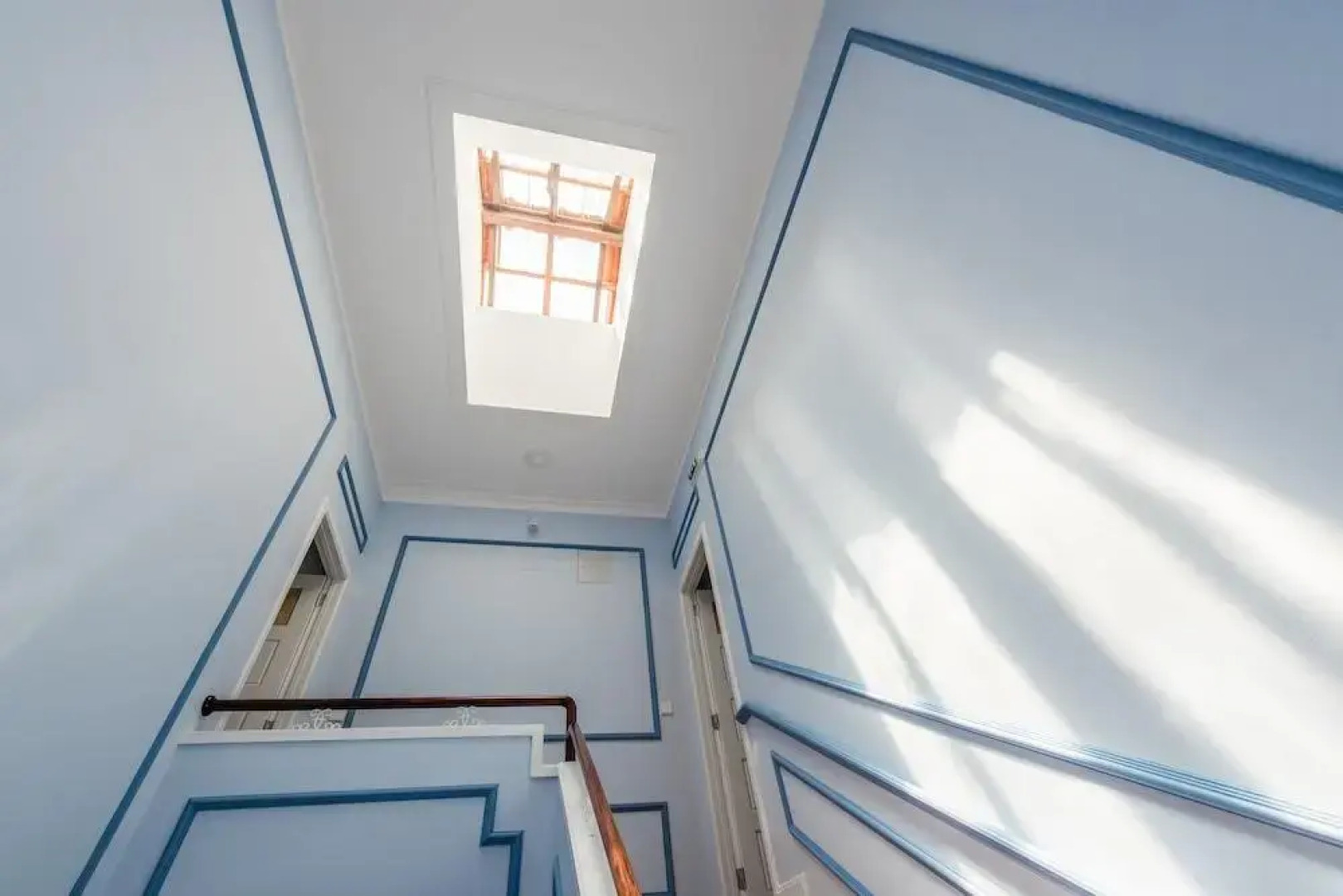 733 Costa Cabral Metro Residence