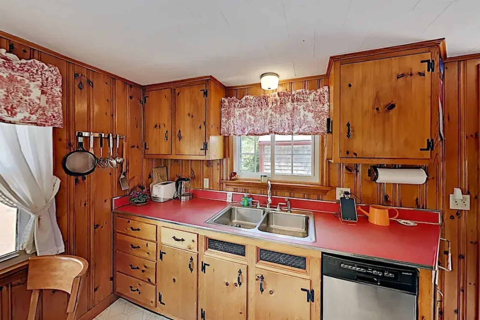 11emerap 4 Bedroom Home