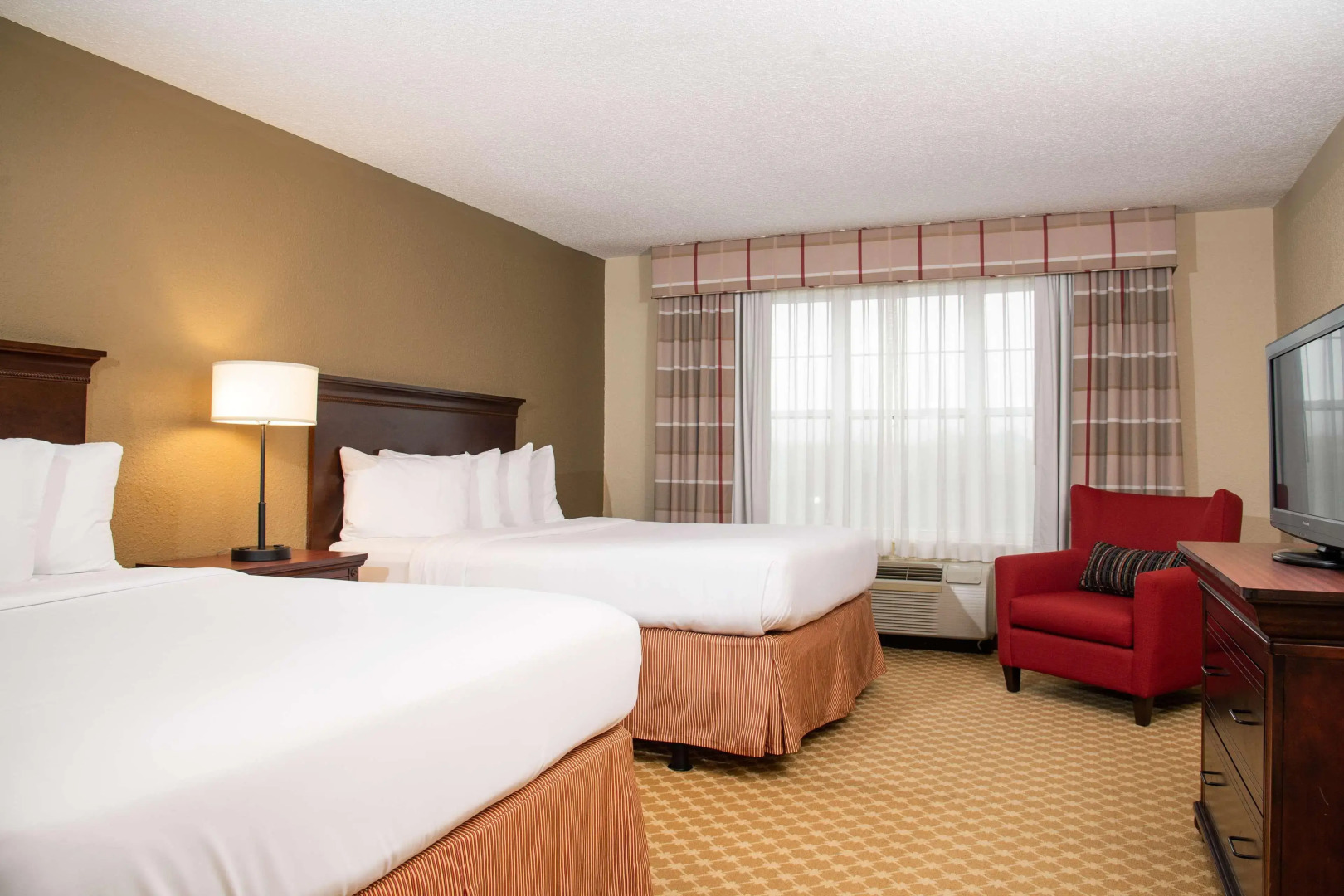 Country Inn & Suites by Radisson, Milwaukee West (Brookfield), WI