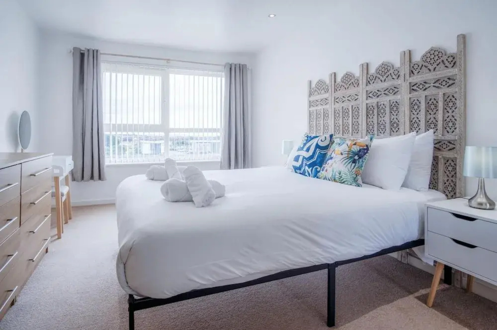 The Penthouse - 3 Bedroom Apartment - Llanelli