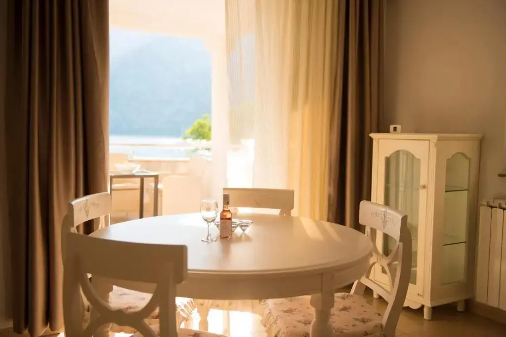 Fashion Beach Apartments