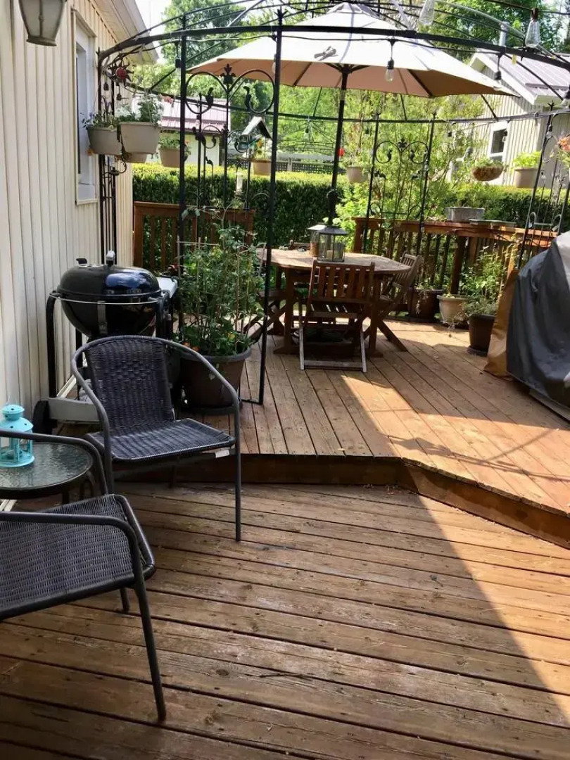 The Butter Barn Bed & Breakfast