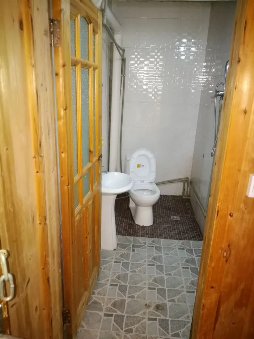 Spring Orchid Youth Hotel