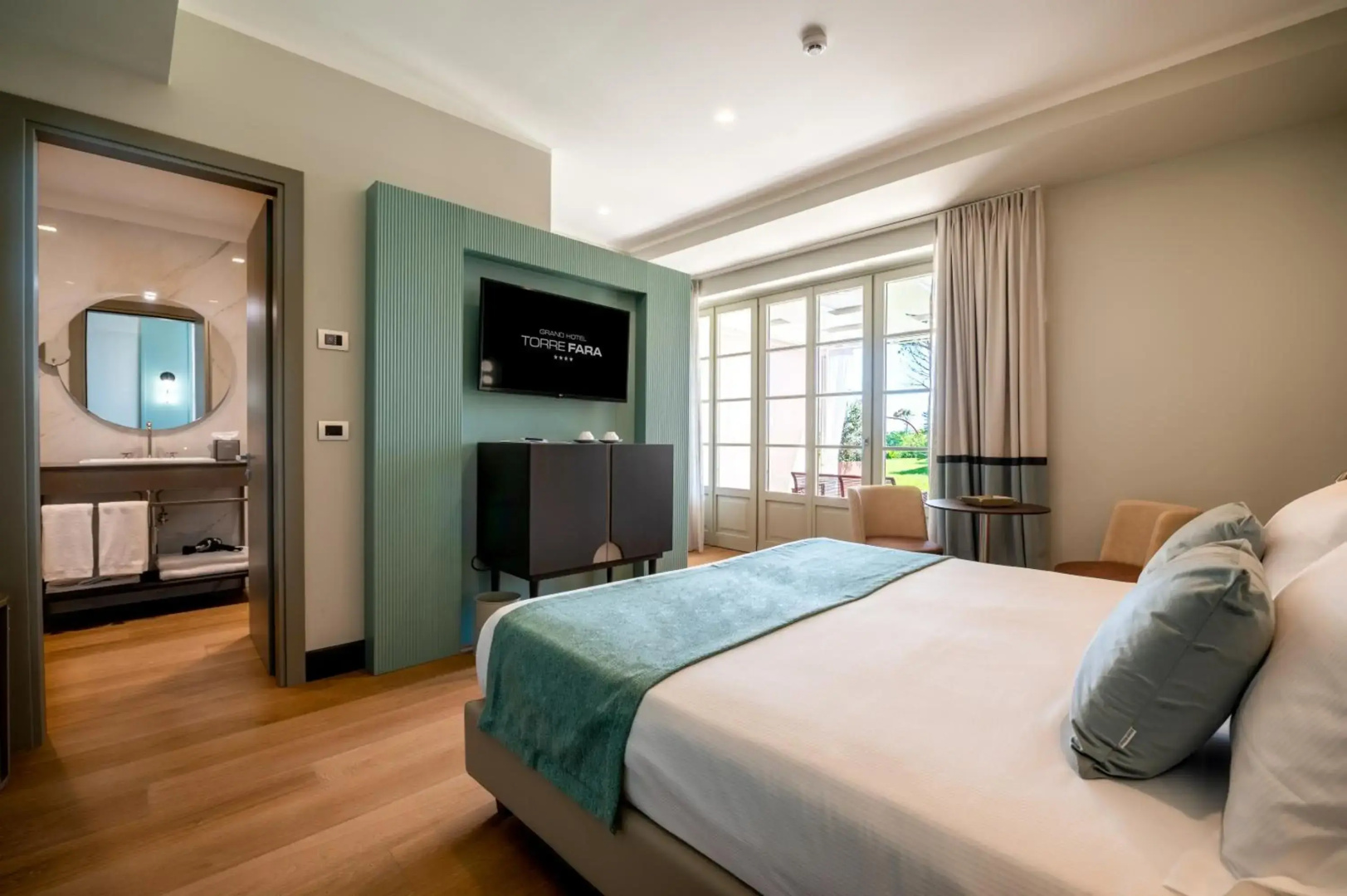 Отель Grand Hotel Torre Fara