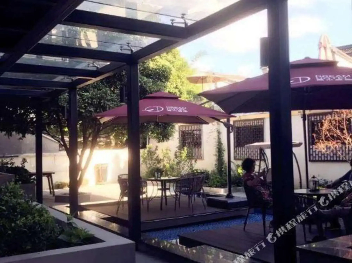 Zhenqing Bieyuan Boutique Hotel