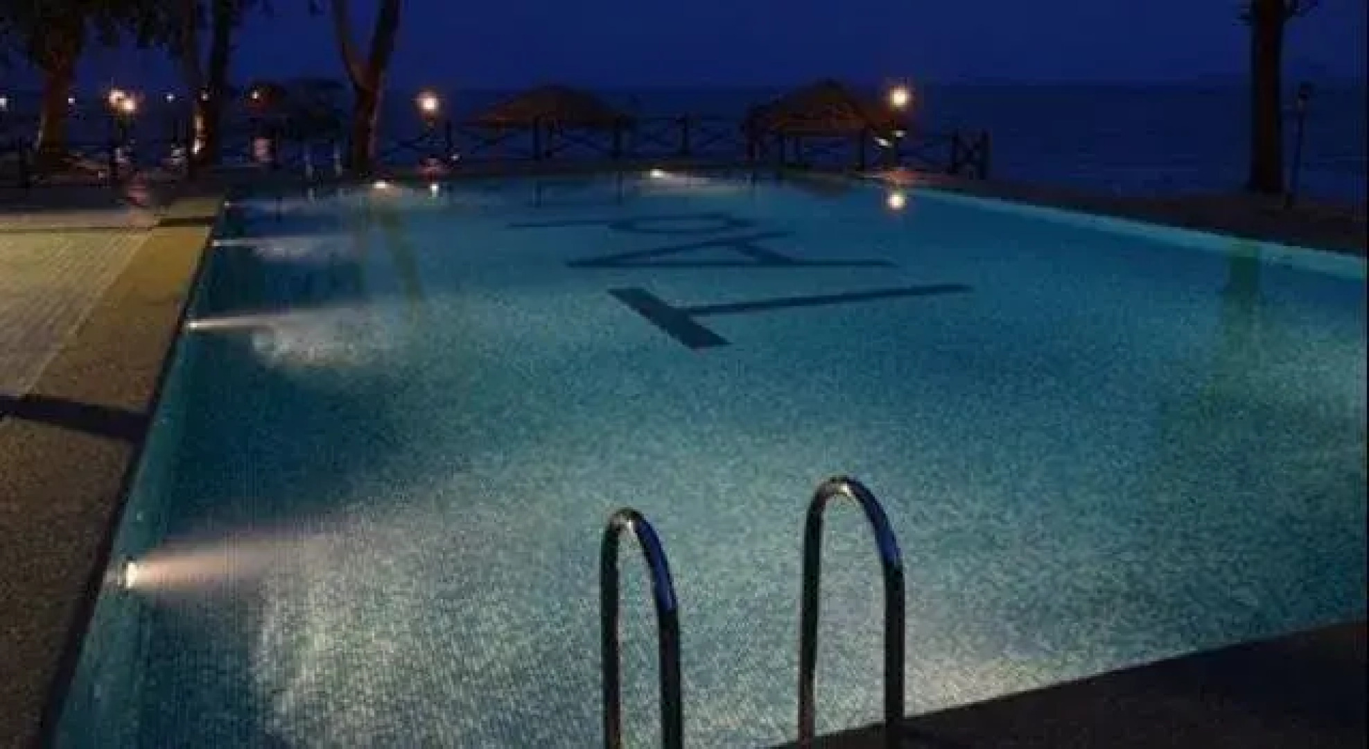 丰盛港TAd海港度假酒店(TAd Marine Resort Pulau Tinggi)