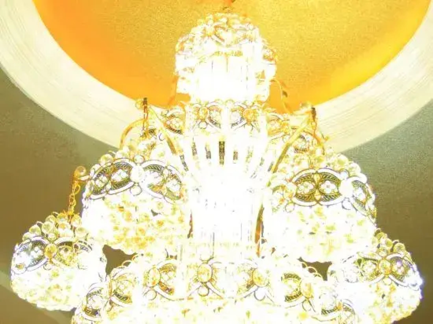Yinlong International Hotel