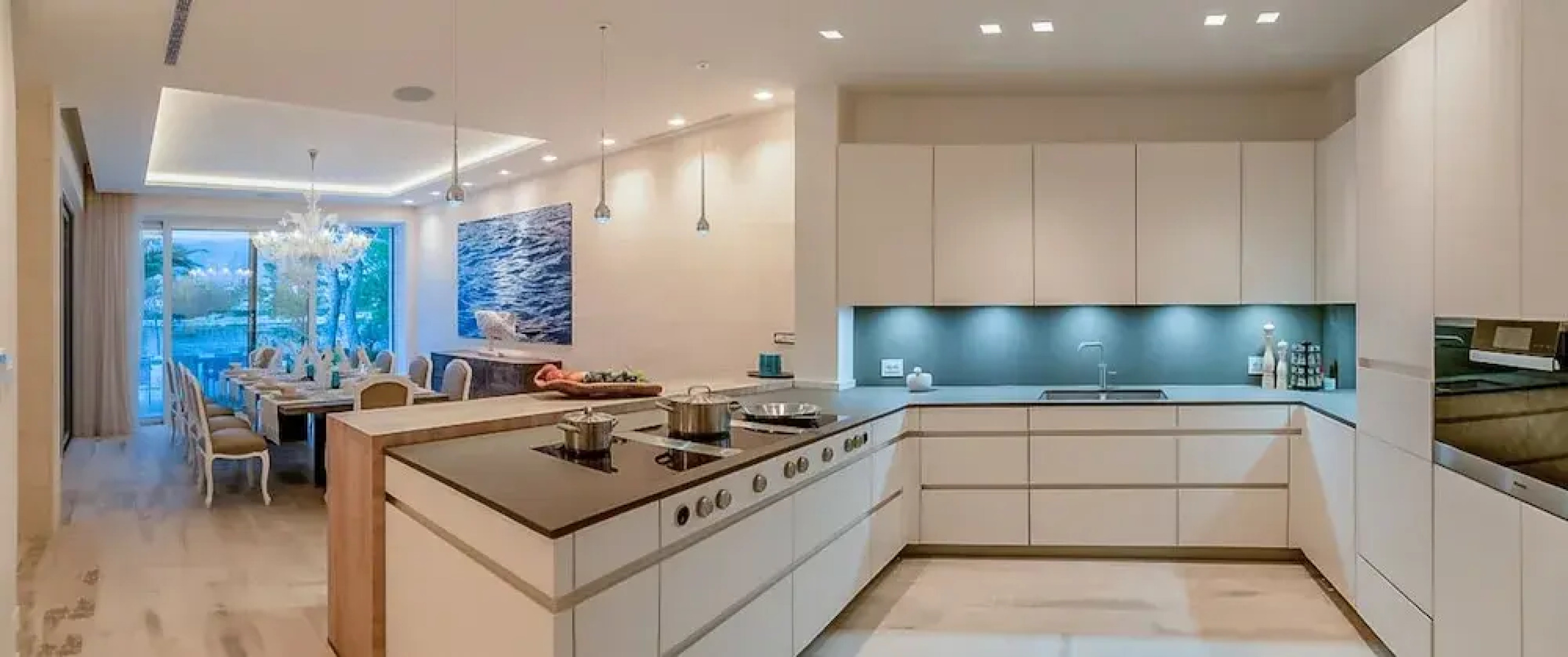 Beachfront Villa Seven Sins with Pool