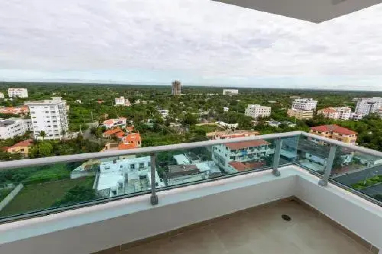 Marbella Juan Dolio free WIFI