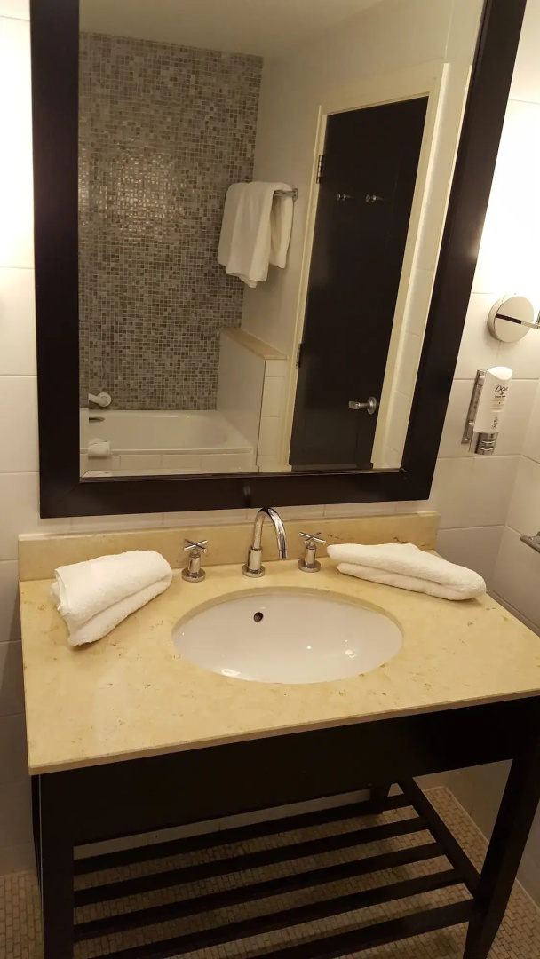 Shamrock Lodge Hotel