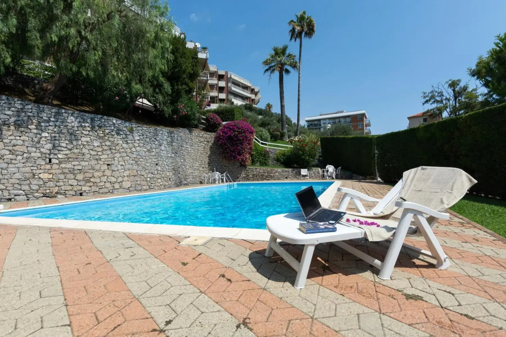Gallinara Home