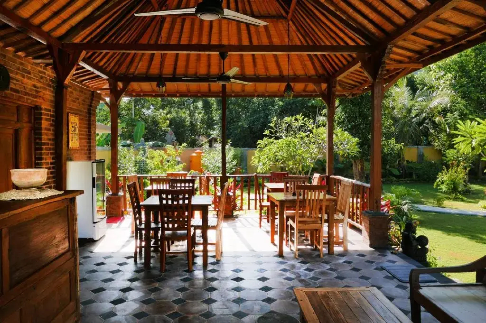 Kubu Kangin Resort