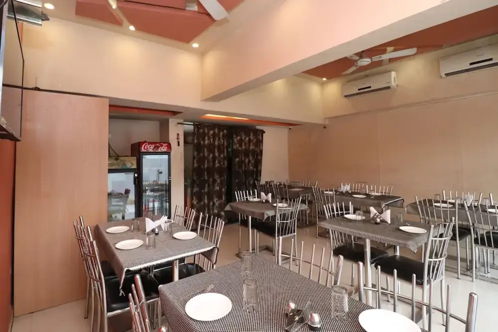 Oyo 29640 Hotel Payal