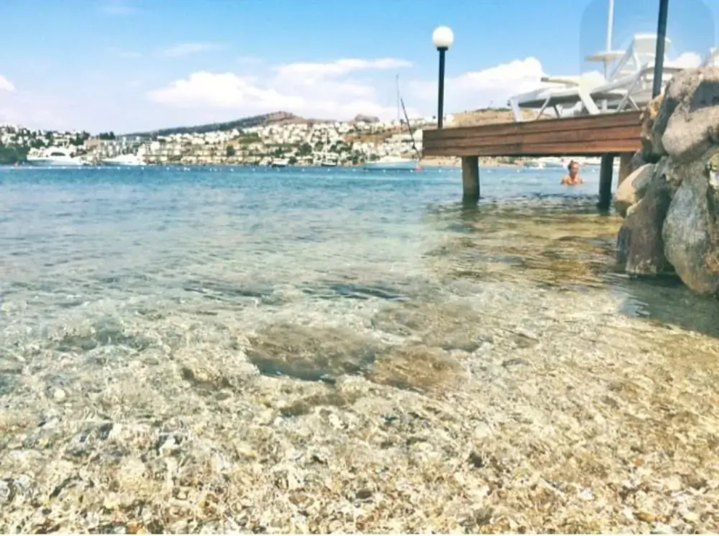 Estrella Beach Hotel