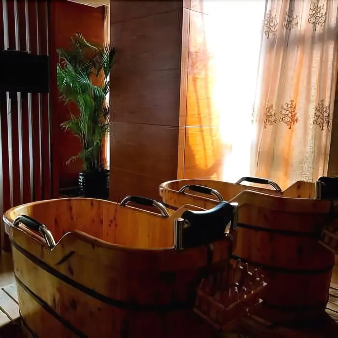 Pi Zhou Tian Hong Hotel