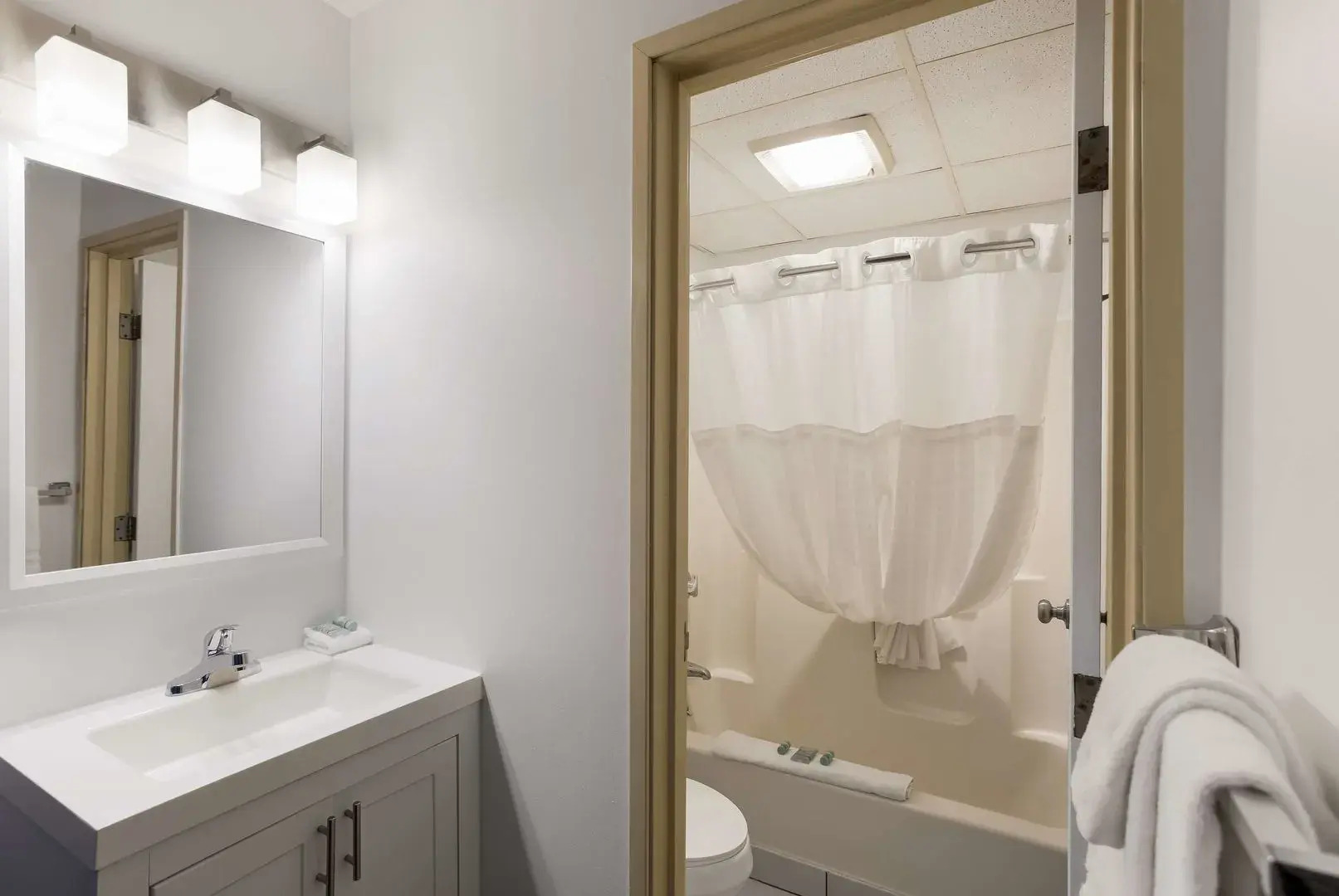 Hotel by Best Western Presque Isle