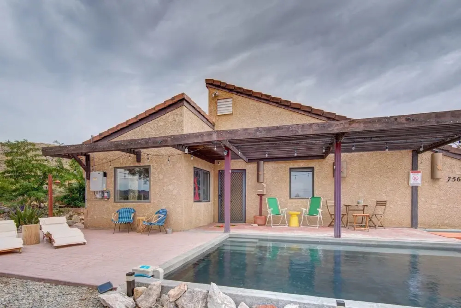 Joshua Tree Luxury Dream Modern 5 Bedroom!