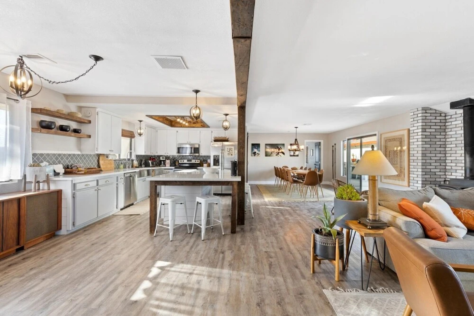 Casa Coyoacan - Pool, Hot Tub, Fire Pit & More! 5 Bedroom Home by RedAwning