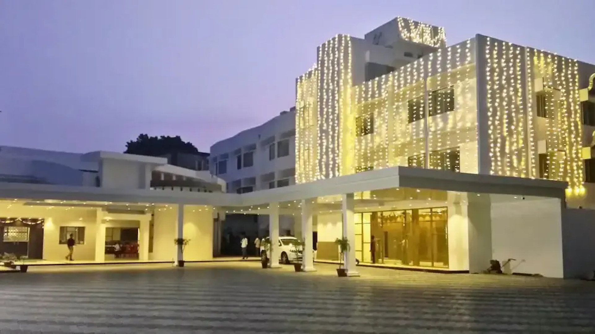 Arcot Woodlands Hotel