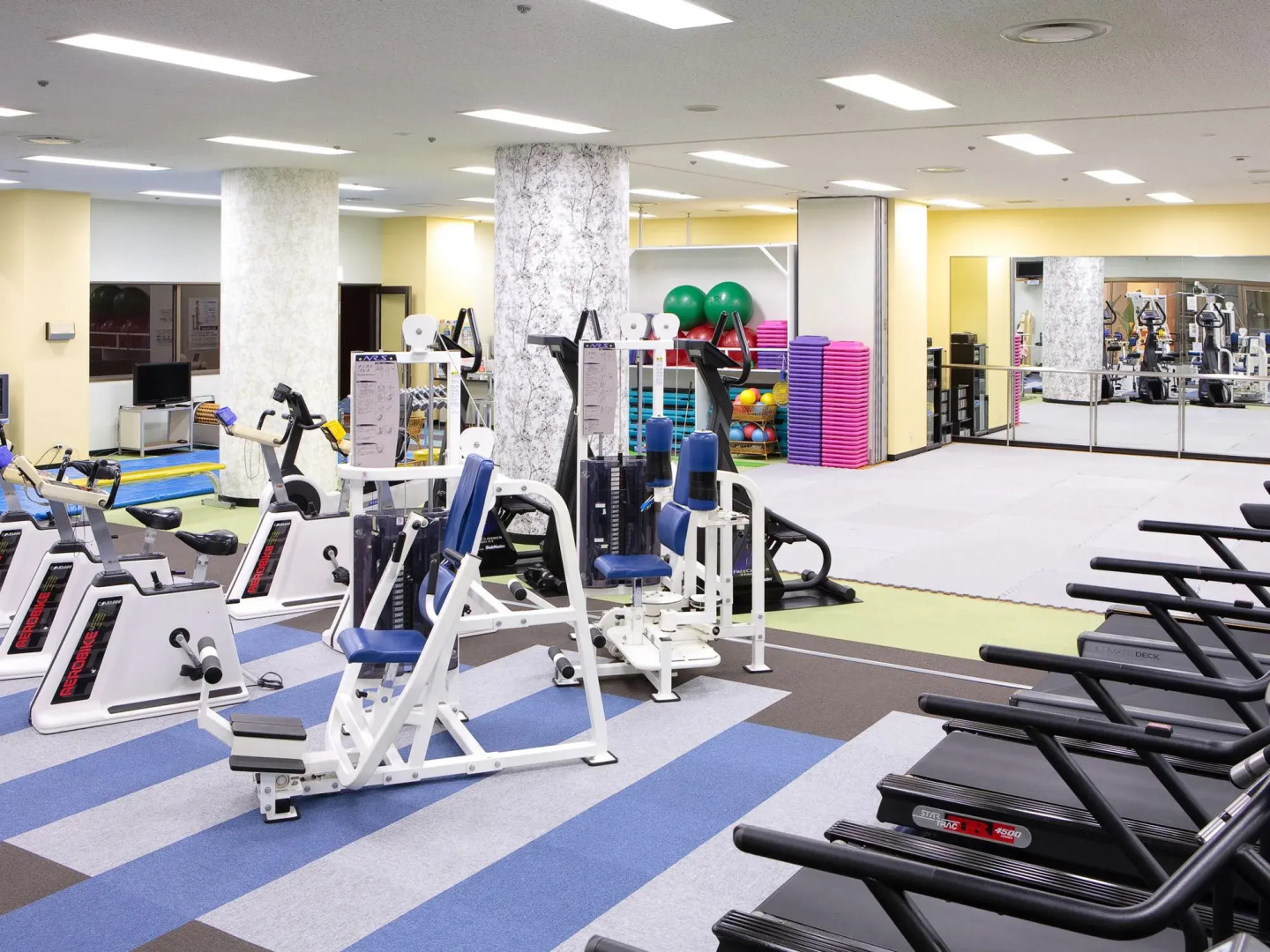 The Crown Palais New Hankyu Kochi