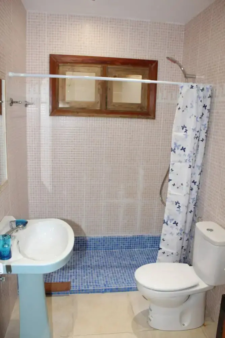 Room Rental In Central Flat In Puerto Del Rosario