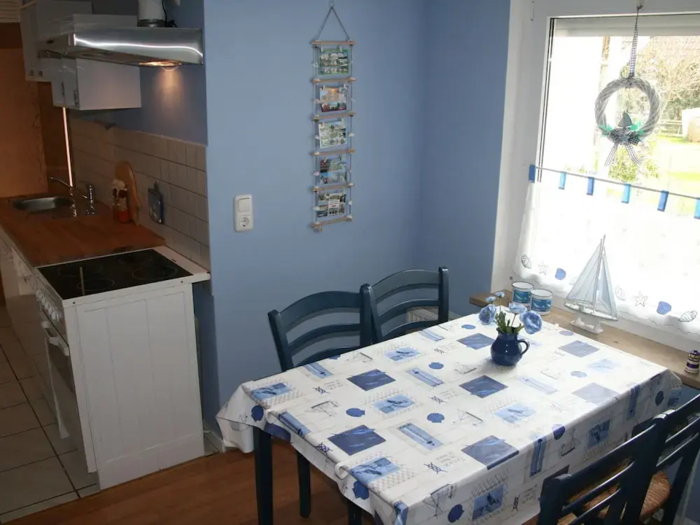 Quaint Bungalow in Biendorf near Sea