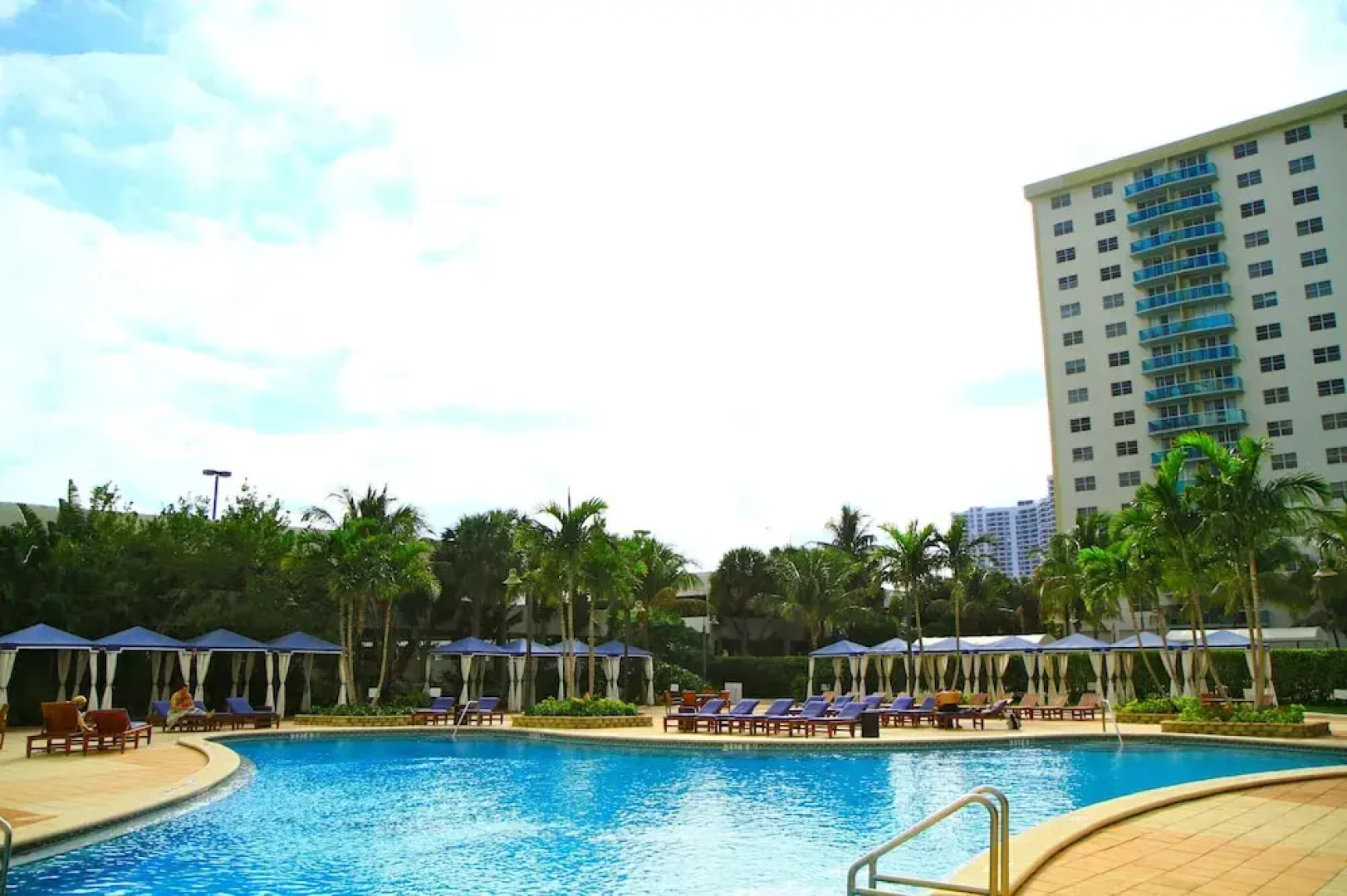 Ocean Reserve Apartments by FlatsAway