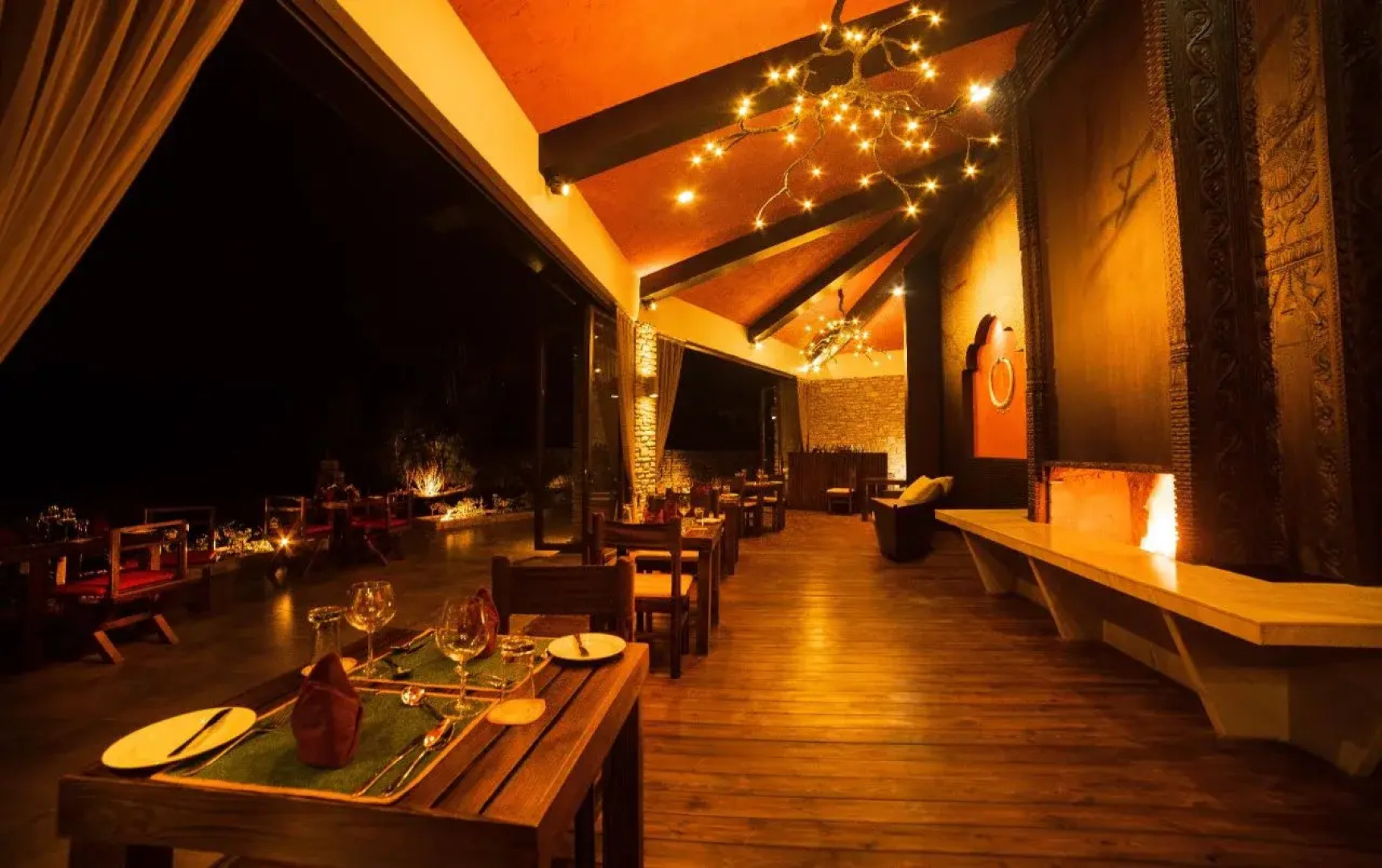 The Pavilions Himalayas Lake View