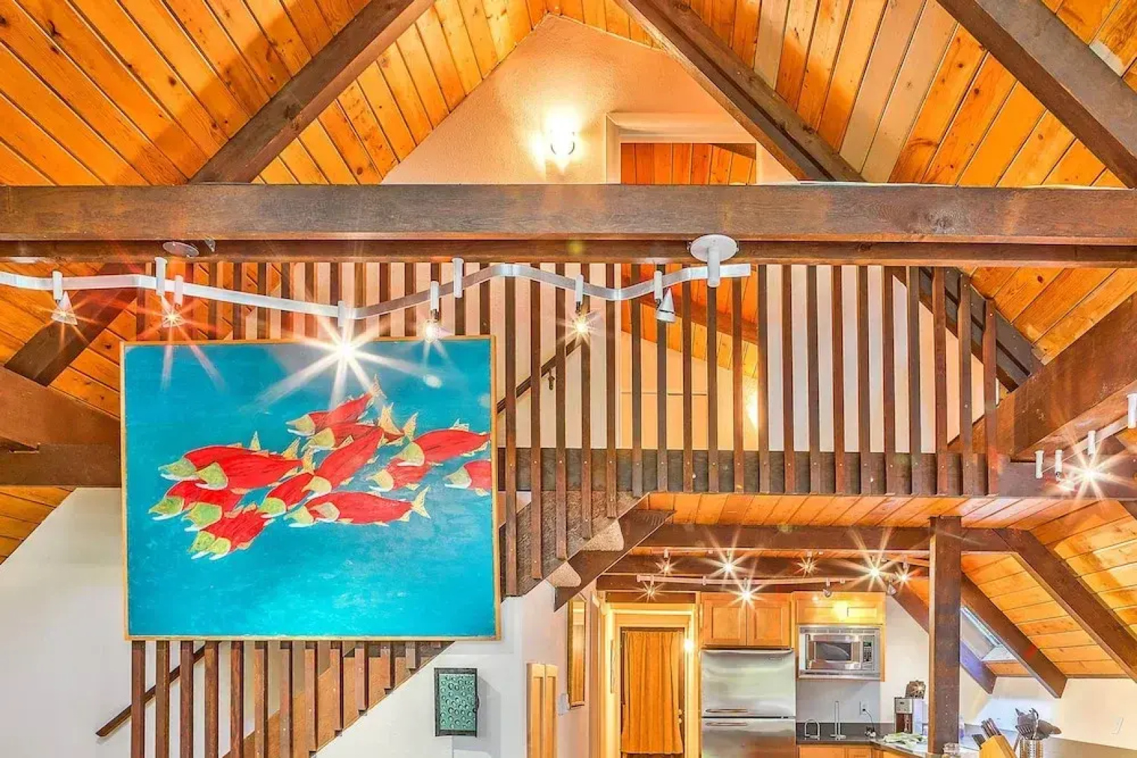 Four Stone Lodge Near Mt Rainier