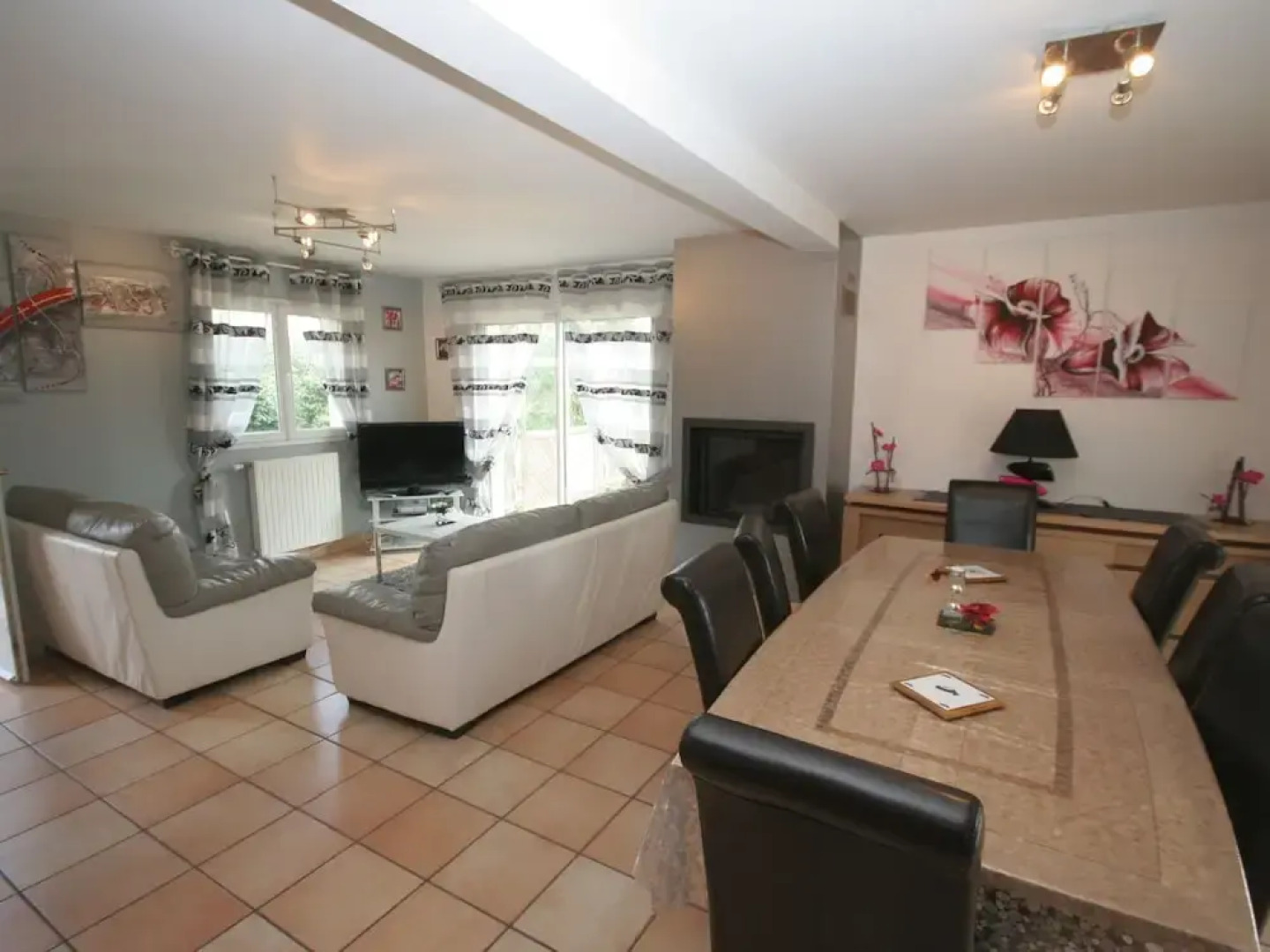 Authentic Villa in Erdeven France With Jacuzzi