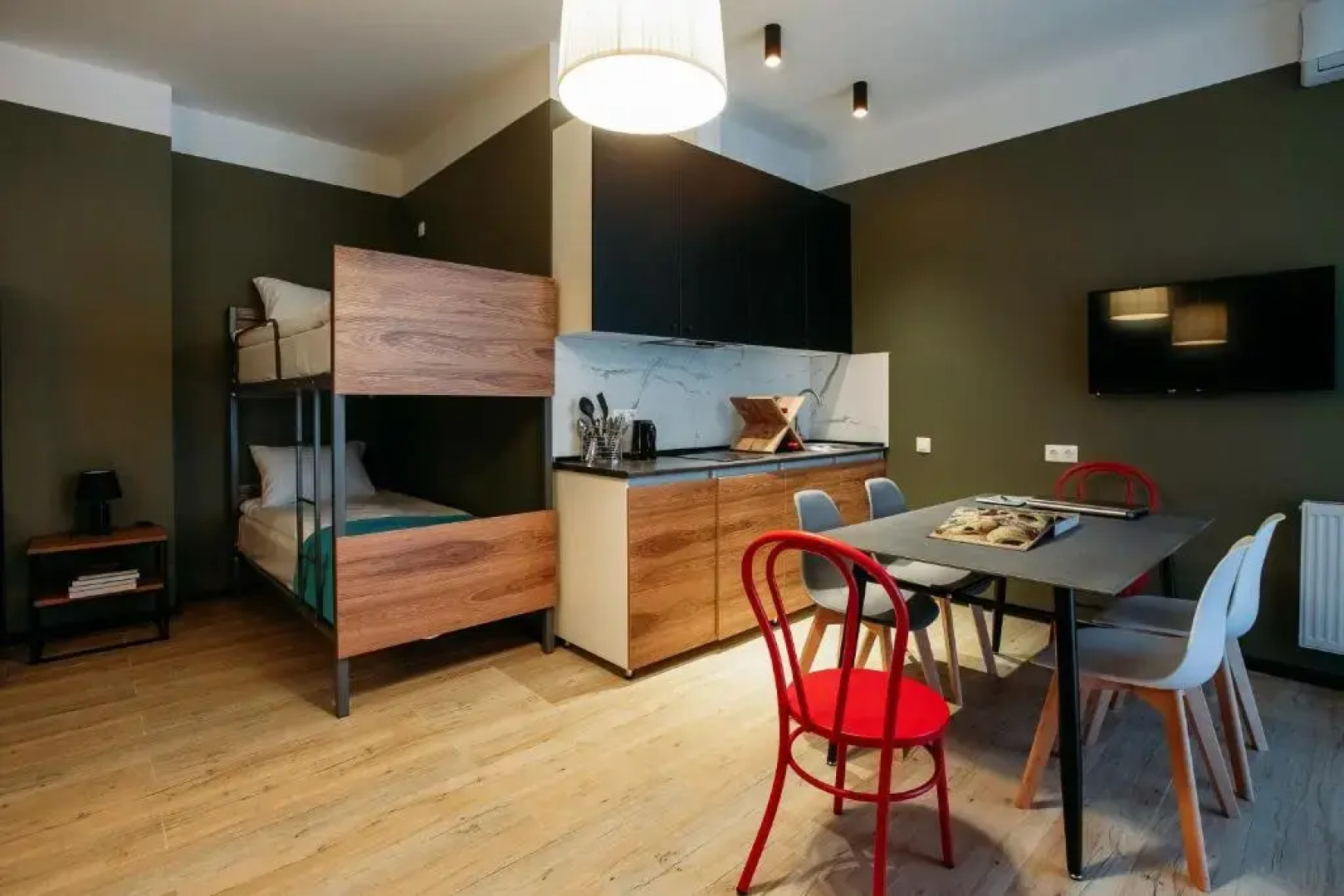 Urban Apartments 116